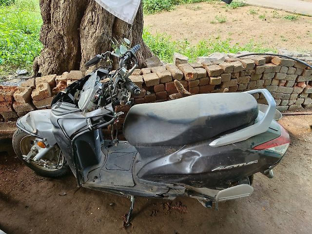 Activa 6g Accident Grey Colour Bikewale Honda Activa 6g Used 2023