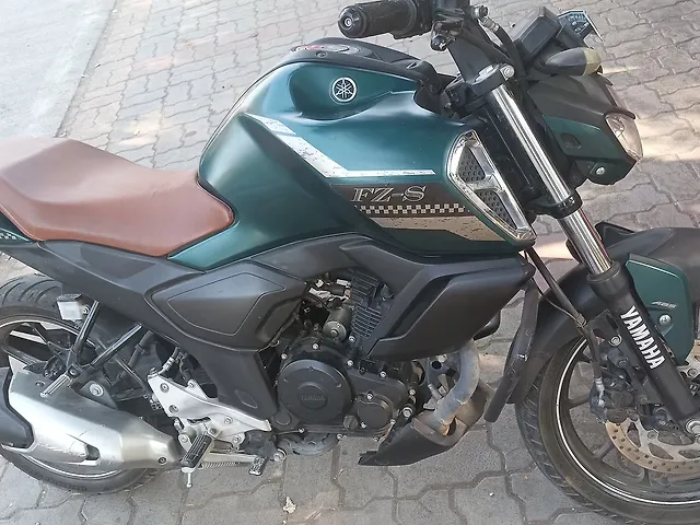 Vintage Fz S Fi V3 Vintage Green Yamaha FZS-FI-Vintage Bike At