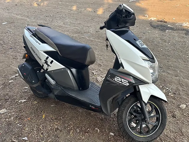 125 Cc Ntorq Bs4 Race Edition 125cc Tvs New Model 2021 Scooty TVS