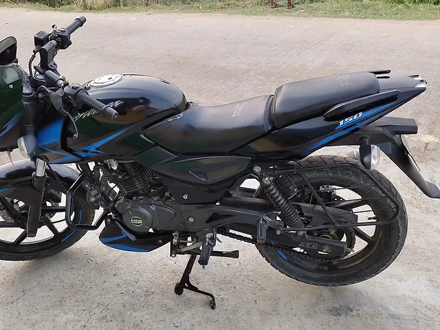Mileage Pulsar 150 Abs Bs4 Price Bajaj Pulsar 150 Single Disc On