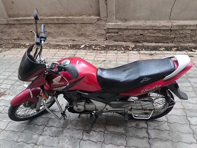 Motorcycle Honda Cb Unicorn 150 Old Model Two Wheeler Black Colour