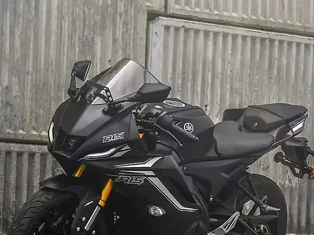 Mileage Yamaha R15 Dark Night R15 Bs6 Black Colour Yamaha R15