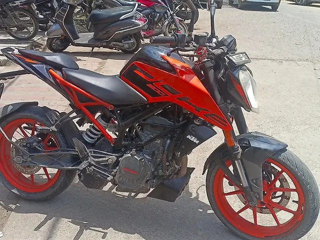 Ktm Bikes Ktm Duke 200 Red Colour Road Price Duke 200 Bs6 Duke 200