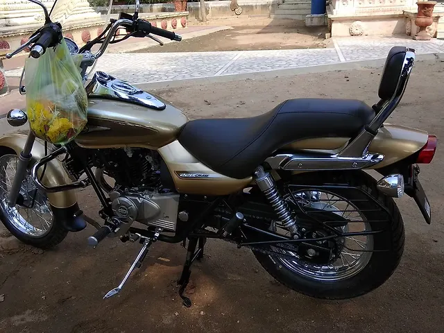 Avenger Street Avenger 220 Cruise Second Hand Price Bajaj Avenger