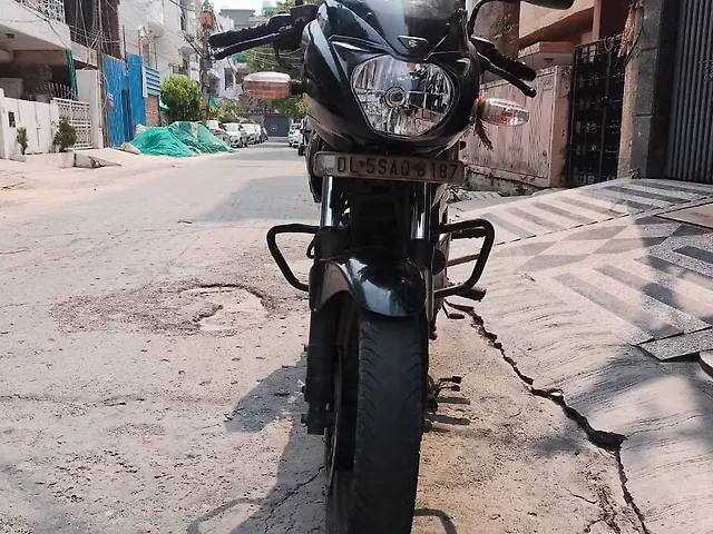 Pulsar 180f Second Hand Used 2015 Bajaj Pulsar 180 [2001-2019] ABS