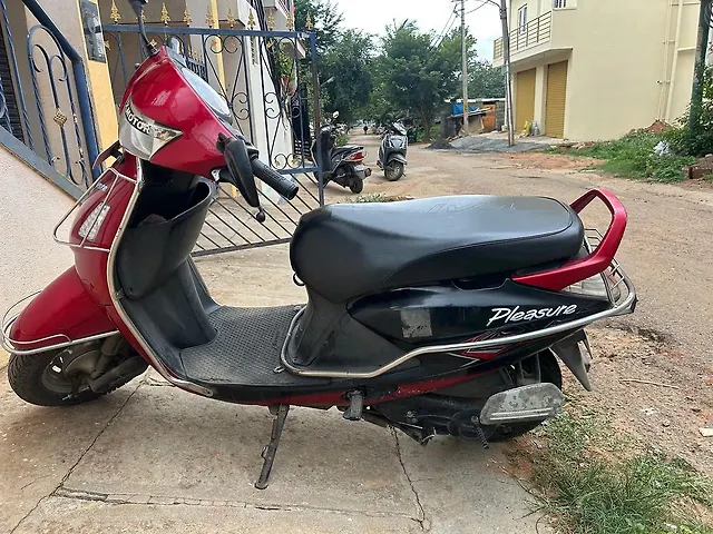 Street Hero Honda Scooter Old Model Colour Pleasure Scooty Old