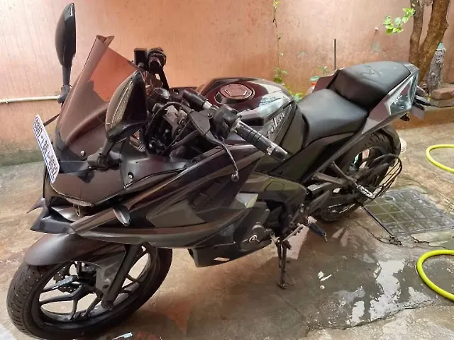 Bajaj Bikes Used Pulsar Rs 200 Rs200 Abs Rs Bike Pulsar Black