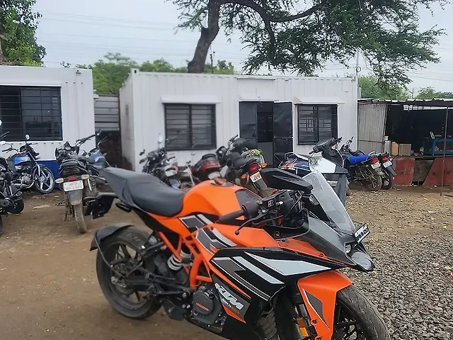 Used 2020 KTM RC 200 Standard for sale in Bhopal at
