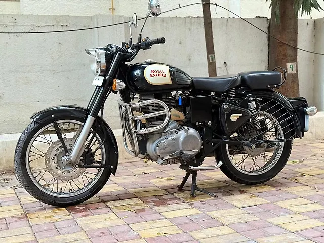 Used 2016 Royal Enfield Classic 350 Heritage for sale in Pune at