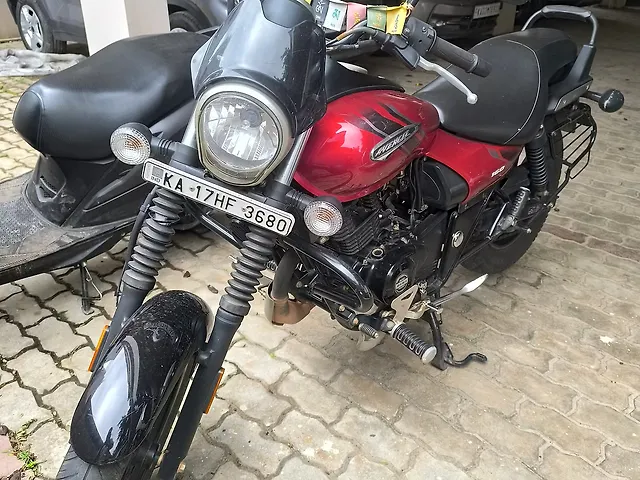 Red Avenger 220 Second Hand Price Avenger 220 Street Red And