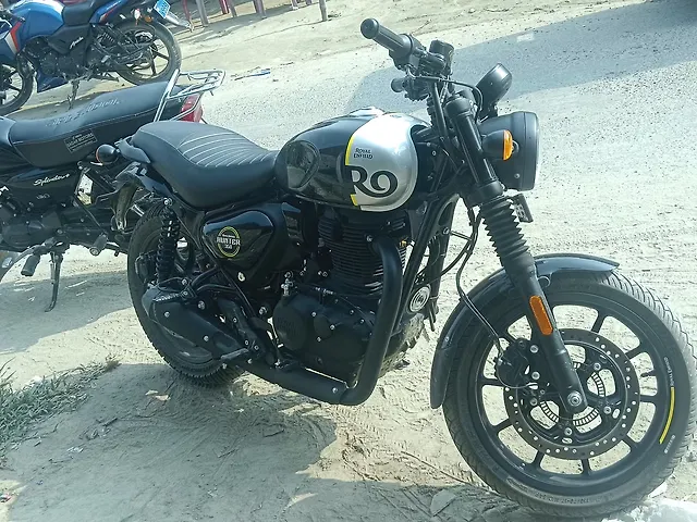 Used 2025 Royal Enfield Hunter 350 Top for sale in Patna at