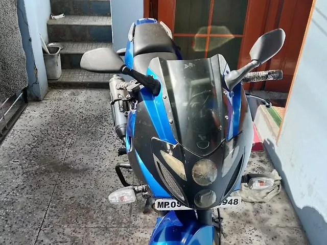 Used 2010 Bajaj Pulsar 220 F Standard for sale in Indore at Rs
