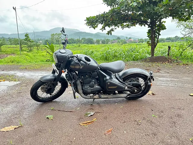 Used 2021 Jawa Perak Standard for sale in Thane at