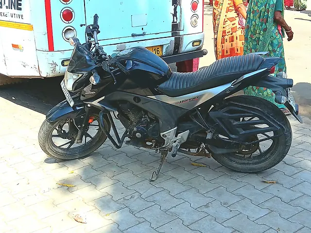 Used 2016 Honda CB Hornet 160R STD for sale in Bhavnagar at Rs