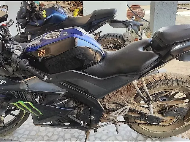 Yamaha Yzf R15 Road Price R15 V3 Price 2019 Used 2019 Yamaha YZF