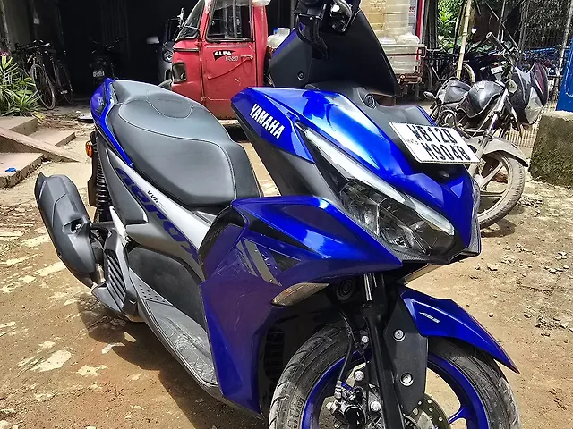 Used 2023 Yamaha Aerox 155 Standard [2022] for sale in Howrah at