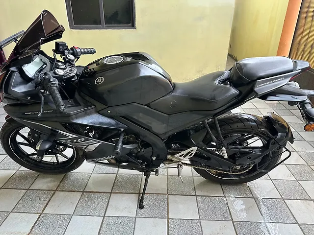HOT Ex Showroom R15 V3 Bs6 Rate V3 Bike R15 V3 Bs6 New