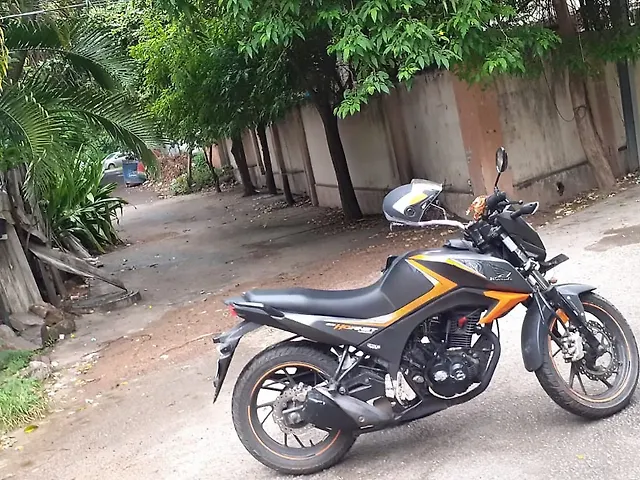 Used 2017 Honda CB Hornet 160R CBS 2017 for sale in Hyderabad at