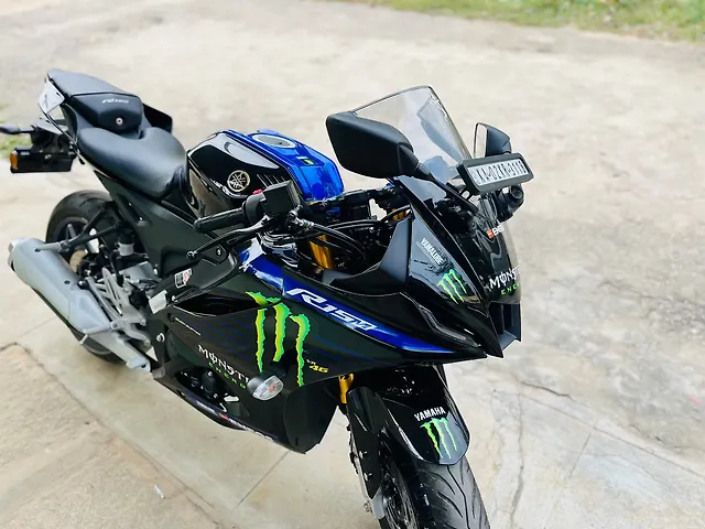 R15 Monster 2019 R15 Used 2022 Yamaha R15 V4 Monster Energy - Main Image