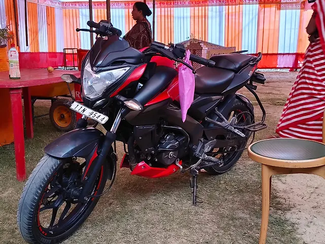 Red Ns 160 Second Hand Bike Used 2017 Bajaj Pulsar NS160 Single