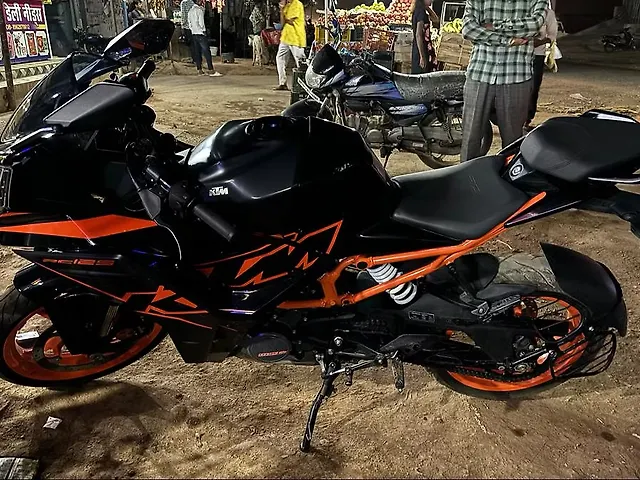 Used 2023 KTM RC 125 Standard for sale in Shahdol at