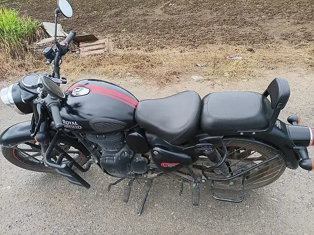 Used 2024 Royal Enfield Classic 350 Dark for sale in Surat at