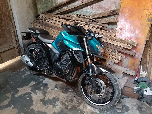 Used 2019 Yamaha FZ25 Standard BS4 for sale in Midnapore at Rs