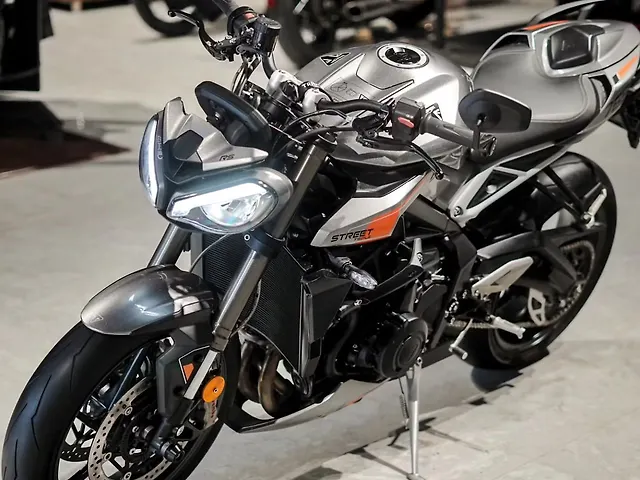 Used 2023 Triumph Street Triple RS Standard for sale in Bijapur at