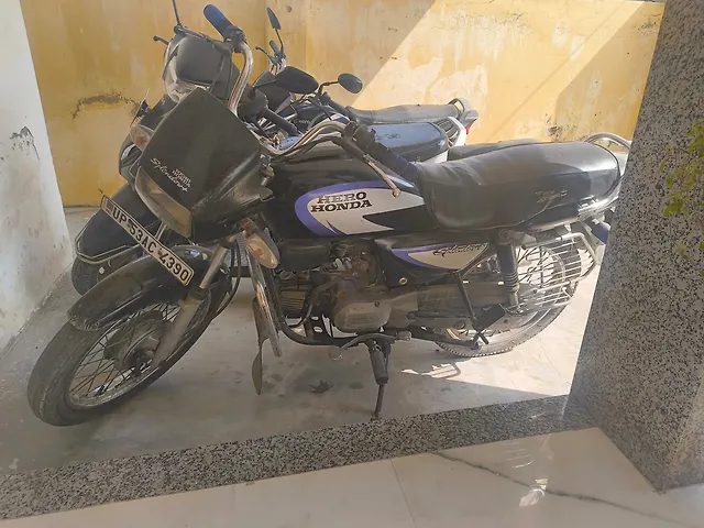 Used 2006 Hero Splendor Plus Drum Brake for sale in Gorakhpur at