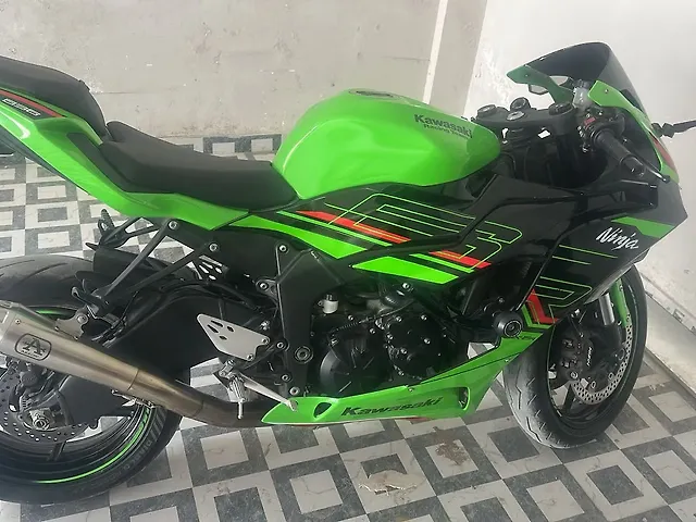Used 2024 Kawasaki Ninja ZX-6R Standard for sale in Gurgaon at Rs