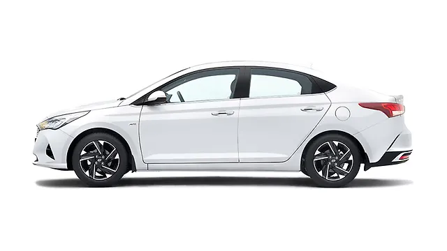 Second Hand हुंडई वरना sx (o) 1.5 crdi in बिदर Second Hand हुंडई वरना sx (o) 1.5 crdi in बिदर