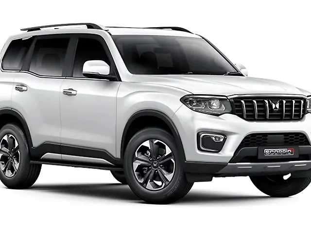 Second Hand Mahindra Scorpio N Z8 2WD Diesel 2.2L Turbo Manual 7 STR [2024-2026] in Dadra & Nagar Haveli