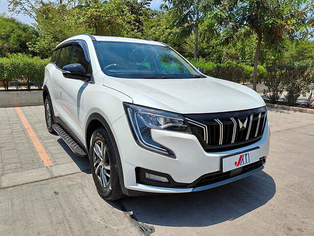 Second Hand Mahindra XUV700 AX 5 Diesel AT 5 STR [2021] in Ahmedabad