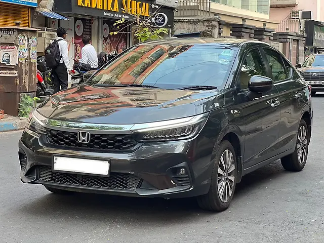 Used 2017 Toyota Innova Crysta [2016-2020] 2.8 ZX AT 7 STR