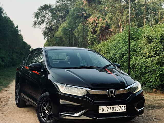 Second Hand Honda City 4th Generation SV Diesel in Ahmedabad