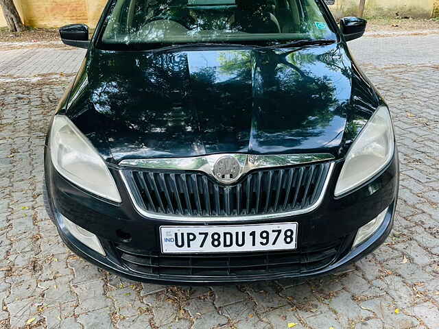 Second Hand Skoda Rapid [2014-2015] 1.6 MPI Ambition with Alloy Wheels in Kanpur