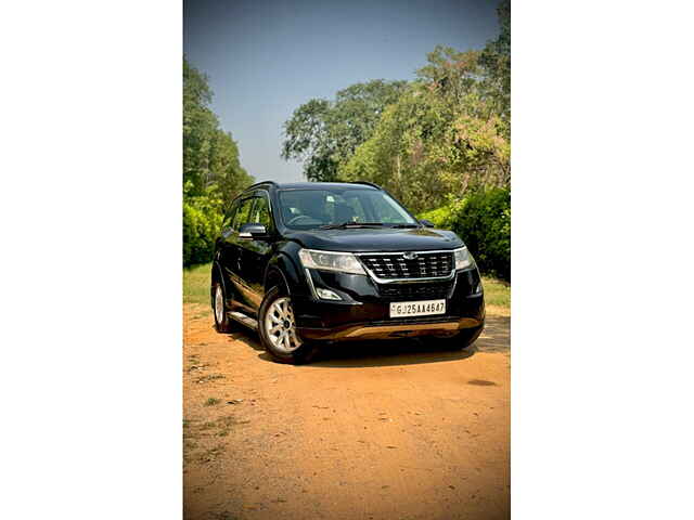 Second Hand Mahindra XUV500 W7 [2018-2020] in Ahmedabad