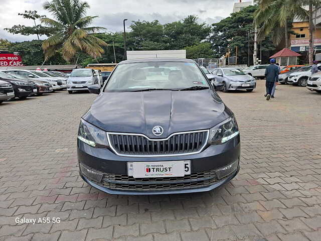 Second Hand Skoda Rapid Style 1.6 MPI in Bangalore