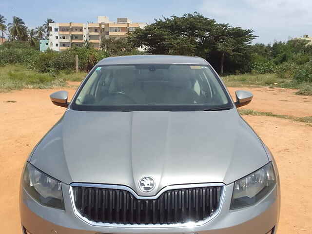 Second Hand Skoda Octavia [2013-2015] Ambition 2.0 TDI AT in Bangalore