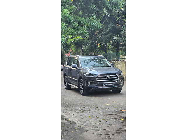 Second Hand MG Gloster Savvy 7 STR 2.0 Twin Turbo 4WD [2022-2023] in Delhi