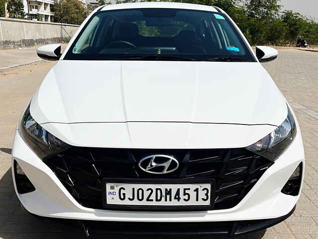 Second Hand Hyundai i20 [2020-2023] Sportz 1.2 MT [2020-2023] in Ahmedabad