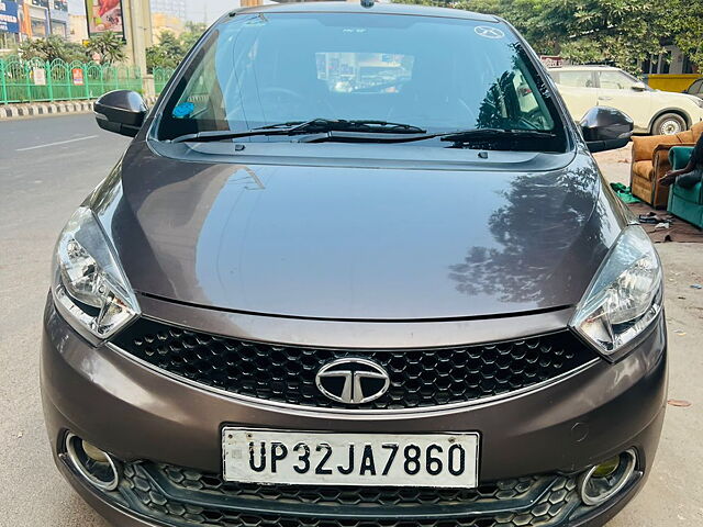 Second Hand Tata Tiago [2016-2020] Revotorq XZ w/o Alloy [2018-2019] in Lucknow