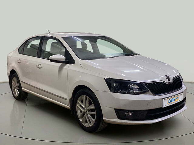 Second Hand Skoda Rapid Style 1.6 MPI in Mumbai