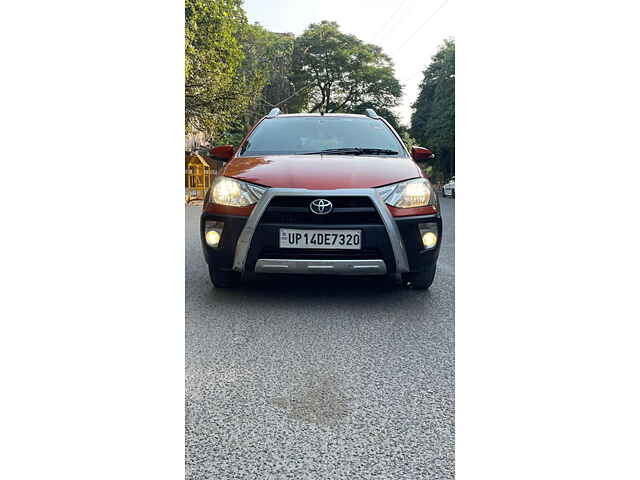 Second Hand Toyota Etios Cross 1.2 G in Delhi