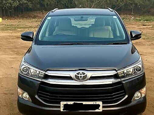 Second Hand Toyota Innova Crysta [2016-2020] 2.4 VX 7 STR [2016-2020] in Agra