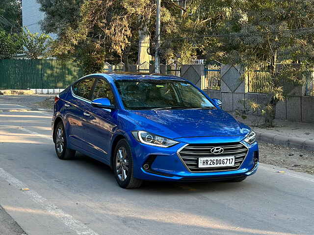 Second Hand Hyundai Elantra SX (O) 2.0 AT in Delhi