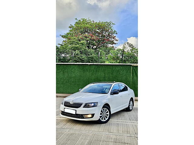 Second Hand Skoda Octavia [2013-2015] Elegance 1.8 TSI AT in Mumbai