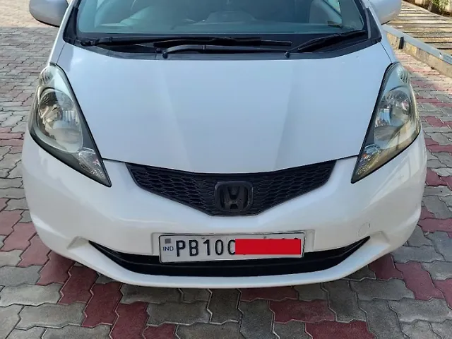 Second Hand Honda Jazz [2009-2011] Active in Ludhiana