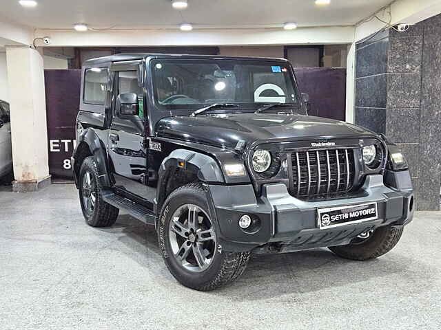 Second Hand Mahindra Thar LX Hard Top Petrol AT 4WD in Delhi