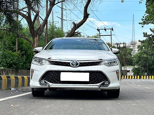 Second Hand Toyota Camry [2022-2024] Hybrid in Delhi